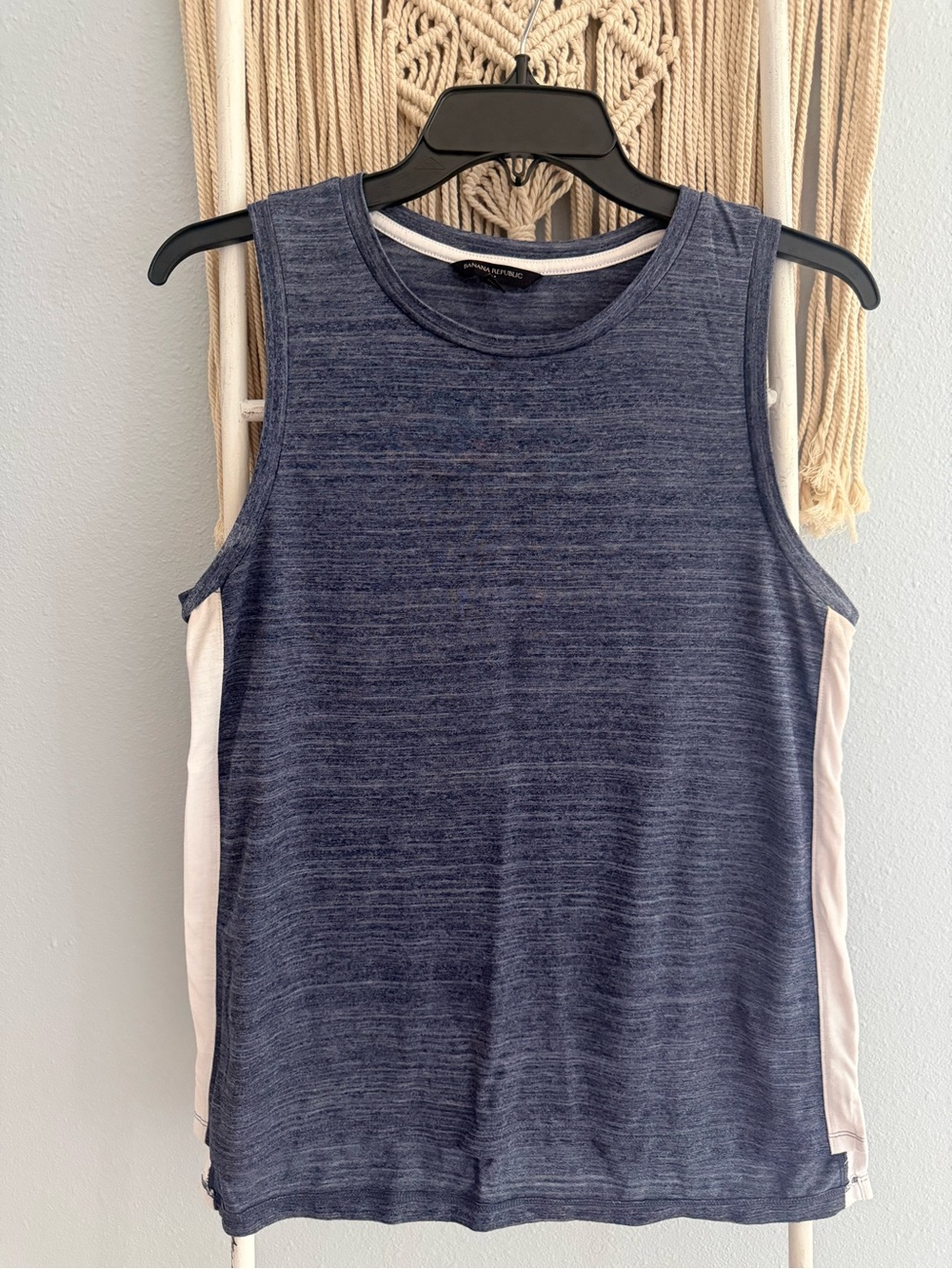 Banana Republic Tank